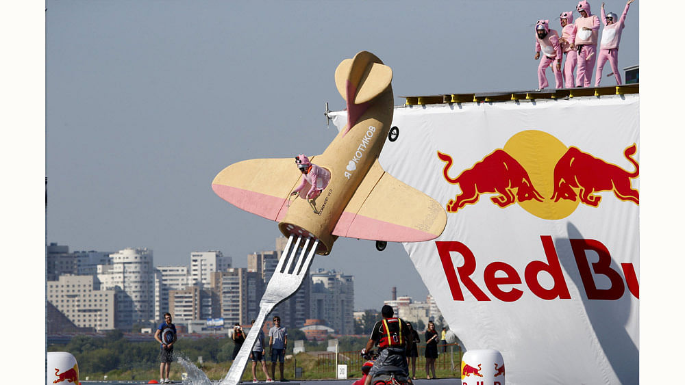 A participant attempts to control a craft during the Red Bull Flugtag Russia 2015 competition in Moscow, Russia, July 26, 2015.