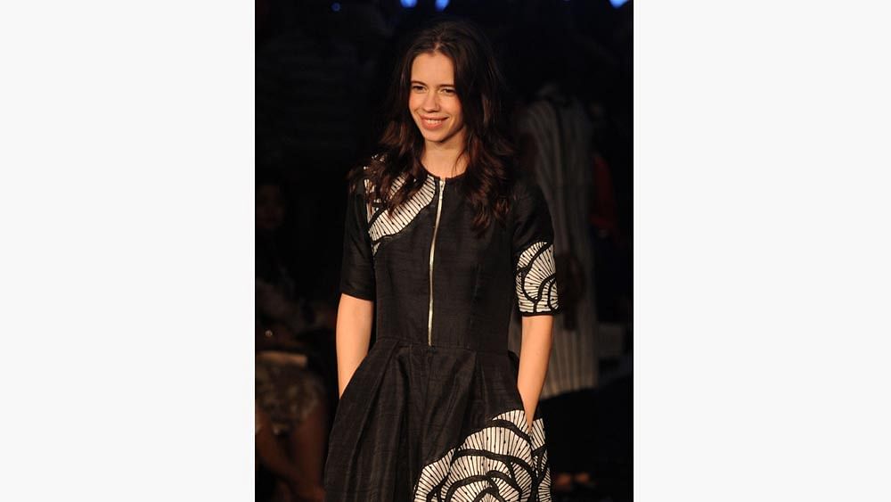 Indian Bollywood actress Kalki Koechlin poses for a photograph during Lakme Fashion Week (LFW) Winter/Festive 2015 in Mumbai on August 28, 2015. Photo: AFP