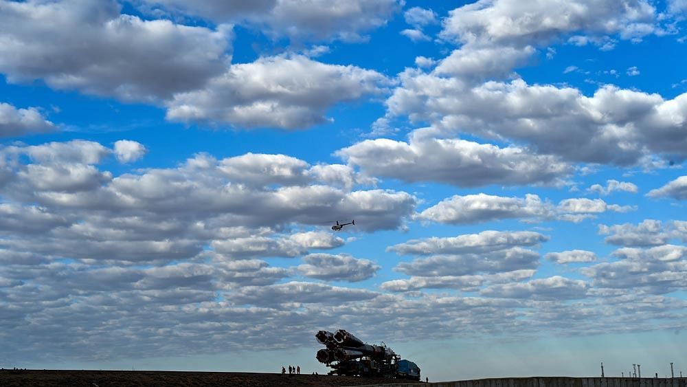 The Soyuz TMA-18M spacecraft is transported to a launch pad at the Russian-leased Baikonur cosmodrome in Kazakhstan early on August 31, 2015. Photo: AFP