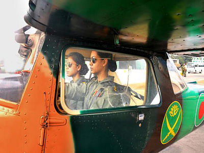 Two female pilots of Bangladesh Army Captain Nazia Nusrat Hossain and Captain Shahrina Bintea Anwar in Cessna 152 Aeropac training aircraft of Bangladesh Army. Photo ISPR