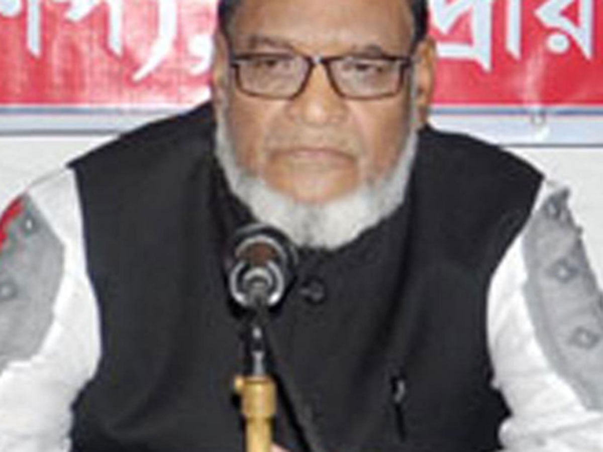 Minister AKM Mozammel Haque