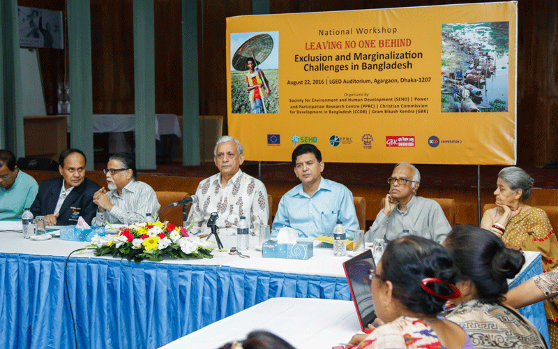 Hossain Zillur Rahman, executive chairman of PPRC (3rd from right), Gowher Rizvi, the prime minister’s foreign affairs adviser (4th from right) attended the workshop titled 'Leaving no one behind: Exclusion and Marginalisation Challenges in Bangladesh. Photo: Prothom Alo