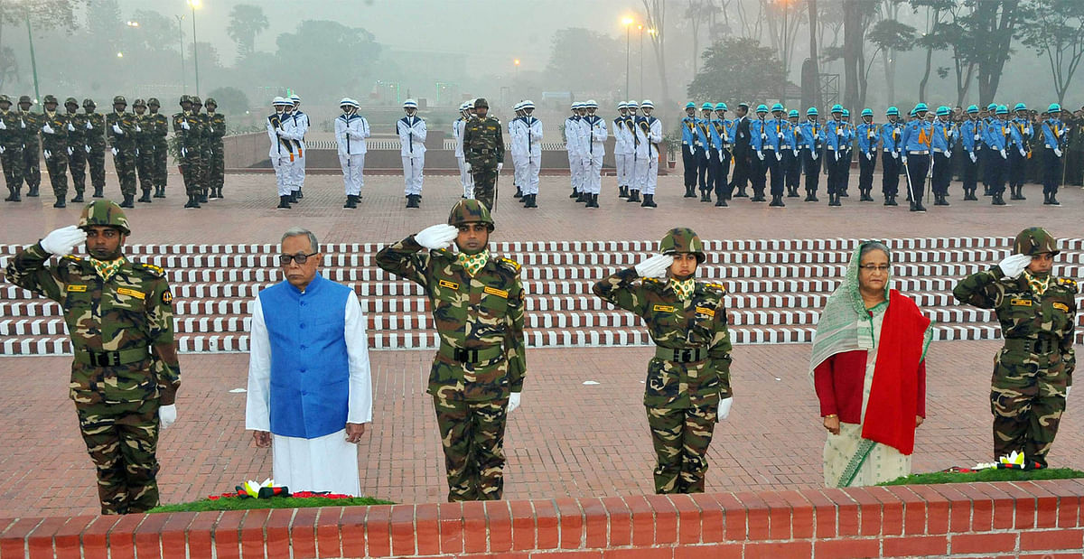President Abdul Hamid and prime minister Sheikh Hasina pay tributes to the martyrs of liberation war at the National Memorial on 16 December. Photo: Focus Bangla