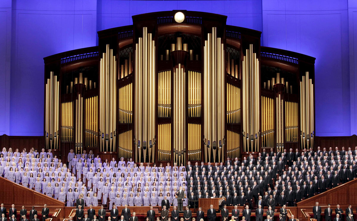 The Mormon Tabernacle Choir sings at the first session of The Church of Jesus Christ of Latter-day Saints` 185th Annual General Conference in Salt Lake City, Utah April 4, 2015. Photo: Reuters