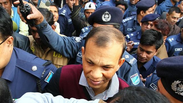 Tarek Sayeed being taken to the Narayanganj court in 7-murder case on 16 January. Photo: Prothom Alo
