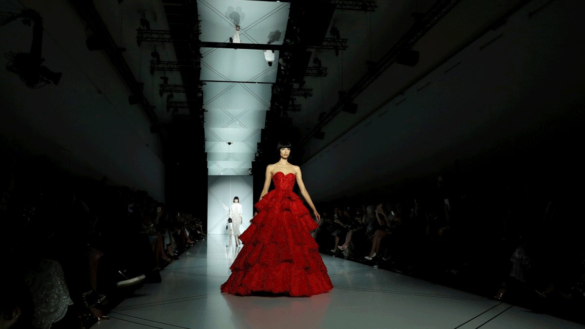 A model presents a creation by Australian designers Tamara Ralph and Michael Russo as part of their Haute Couture Spring/Summer 2017 fashion show for Ralph & Russo in Paris. Photo: Reuters