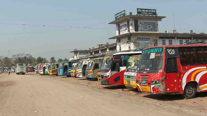 Transport strike in 10 Khulna districts enters 2nd day