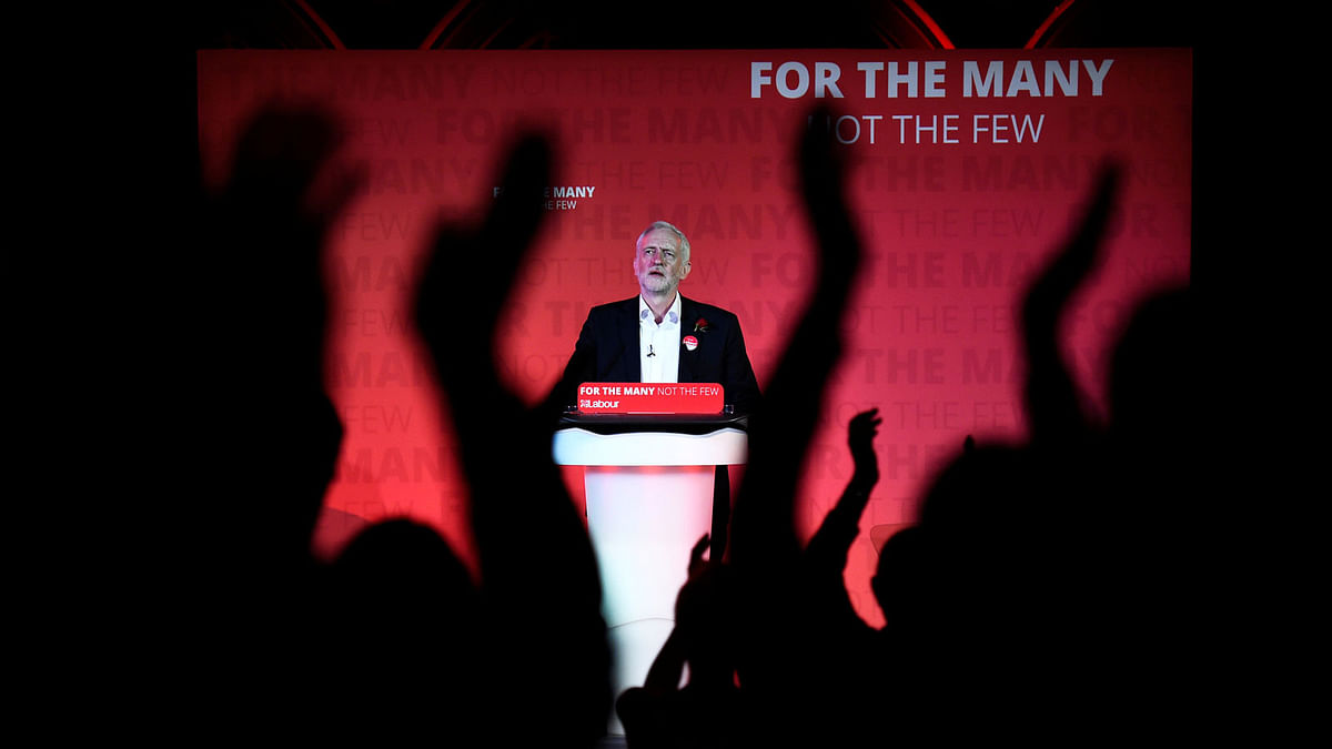 Jeremy Corbyn, leader of Britain`s opposition Labour Party, speaks at his closing election campaign rally in London, June 7, 2017. Reuters