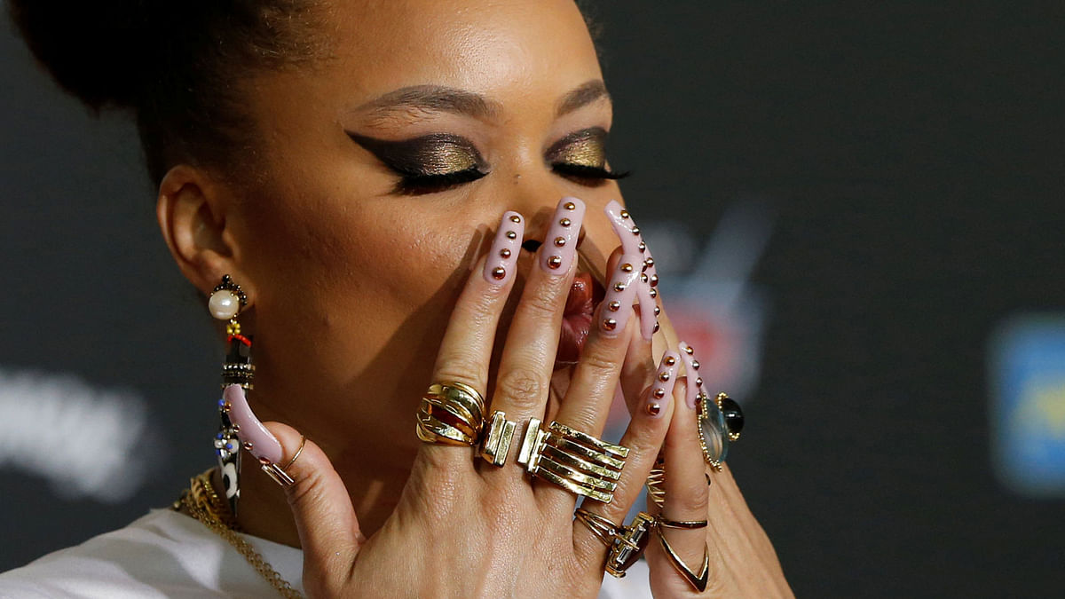 Soundtrack artist Andra Day blows a kiss at the premiere of `Cars 3` at the convention center in Anaheim, California US, June 10, 2017. Photo: Reuters