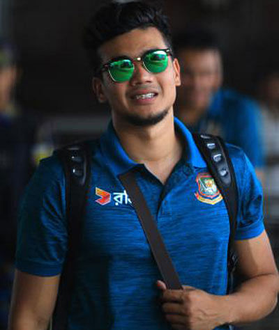 Fast bowler Taskin Ahmed at the airport. Photo: Shamsul Haque