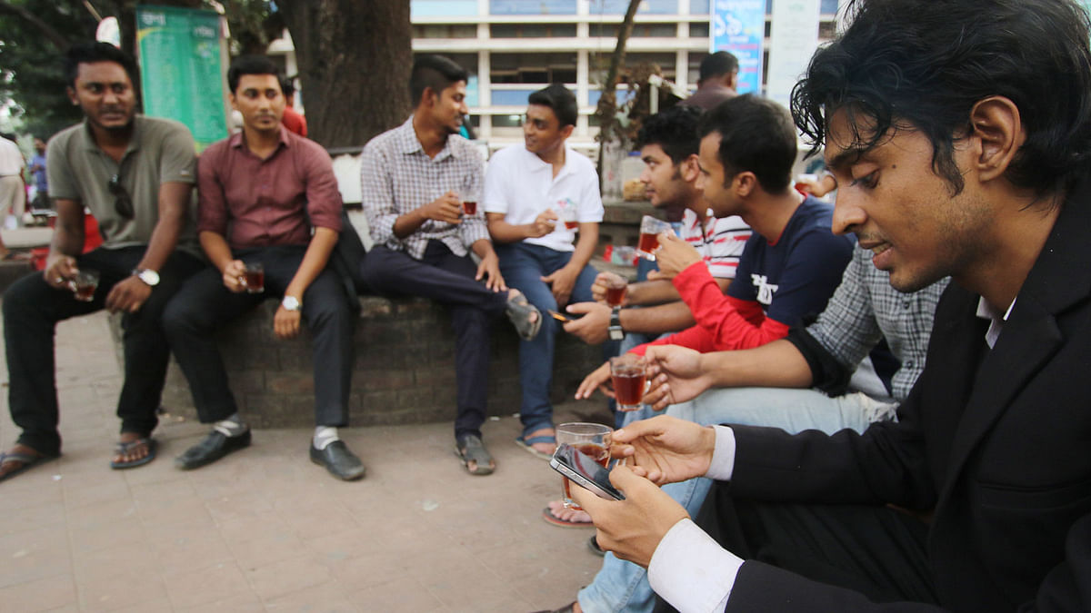 51 pc youth not interested in politics. Photo: Abdus Salam