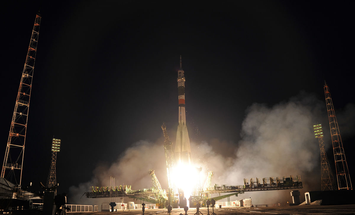 Russia’s Soyuz MS-05 rocket carrying a three-man crew from Italy, Russia and the United States, blasts off on 28 July 2017 from the Baikonur cosmodrome for a five-month mission on the International Space Station (ISS). Photo: AFP