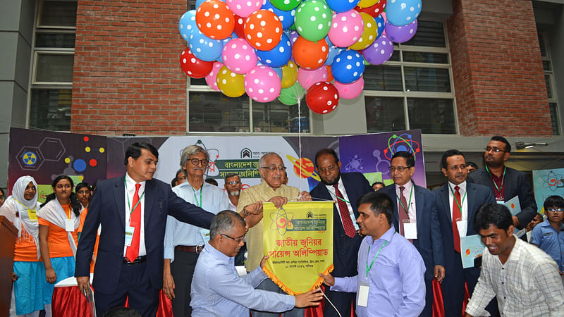 Professor Jamilur Reza Choudhury inaugurated the ‘Third Bangladesh Junior Science Olympiad’ at University of Asia Pacific campus in the capital Saturday. Photo: Sabina Yasmin