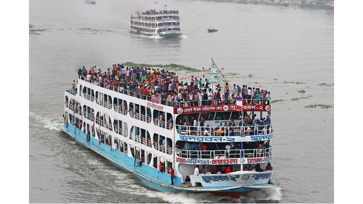 Holidaymakers head home from Dhaka by a launch. This photo taken on Thursday. Photo: Saiful Islam