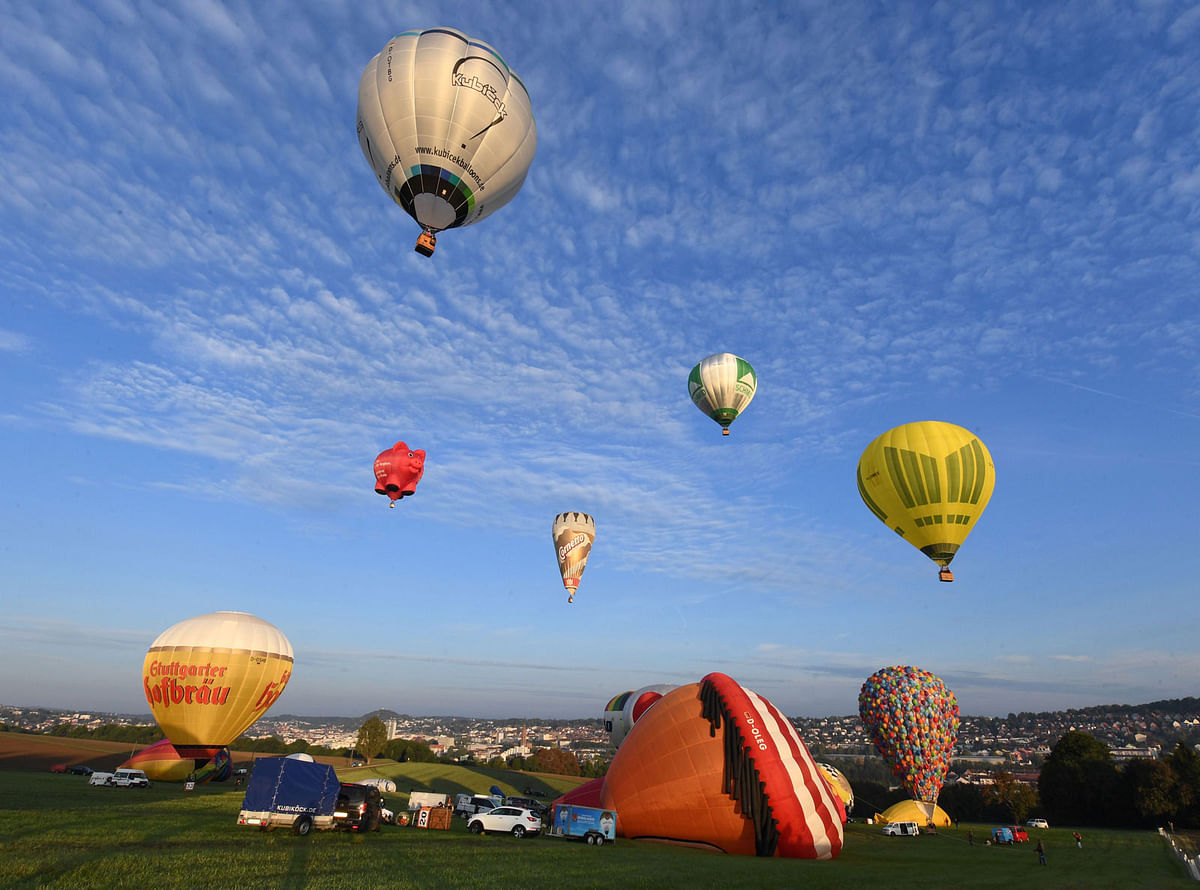 Hot air balloons prepare their starts to take part in the International GermanCup hot air balloon meeting on September 22, 2017 in Pforzheim, southwestern Germany. AFP