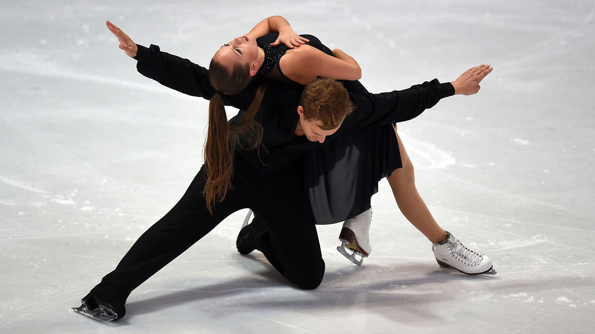Malin Malmberg and Thomas Nordahl from Sweden perform during their free ice dance skating programme of the 49th Nebelhorn trophy figure skating competition in Oberstdorf, southern Germany, on 30 September 2017. Photo: AFP