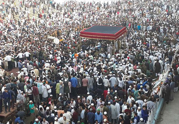 Thousands of people pay last respects to mayor Annisul Huq at Mirpur Army Stadium. Photo: Sazid Hossain