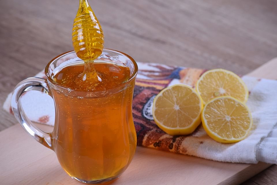 Honey and lemon. Photo: Collected