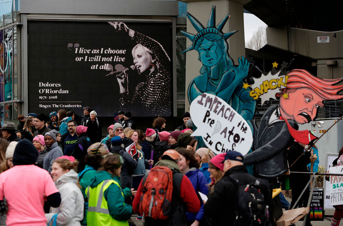 Irish singer Dolores O`Riordan of The Cranberries is pictured outside the Museum of Pop Culture during Women`s March 2.0 in Seattle, Washington on 20 January, 2018. Photo: AFP