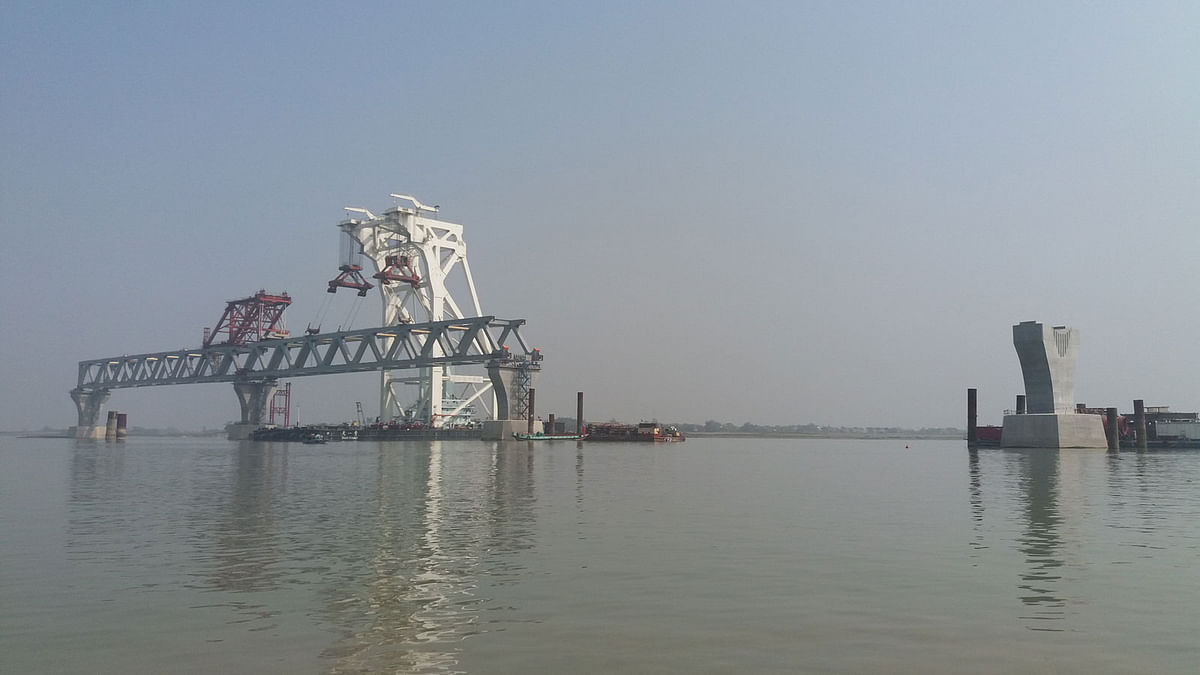 The second span of Padma Bridge is installed on Sunday. Photo: Satyajit Ghosh