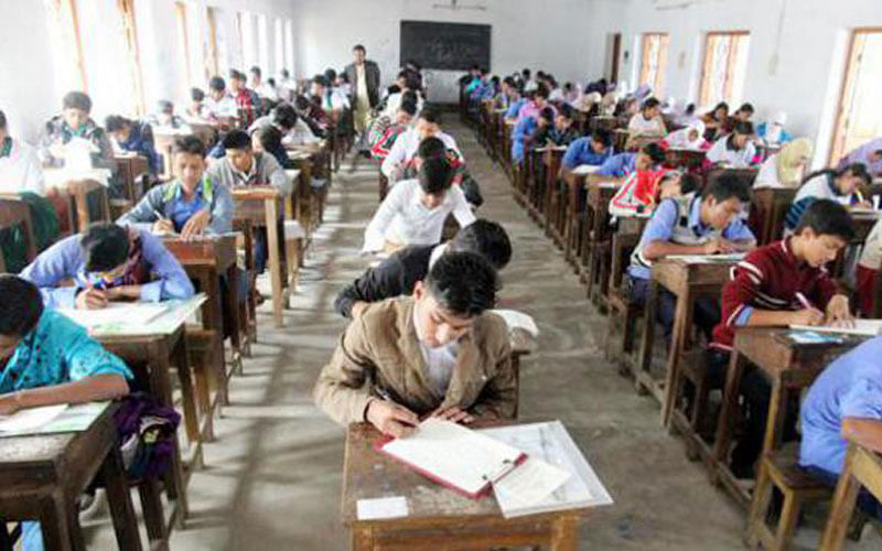 Students sit for a public examination. Prothom Alo File Photo