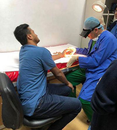 Shakib Al Hasan undergoes treatment for his finger injury. Photo: Prothom Alo