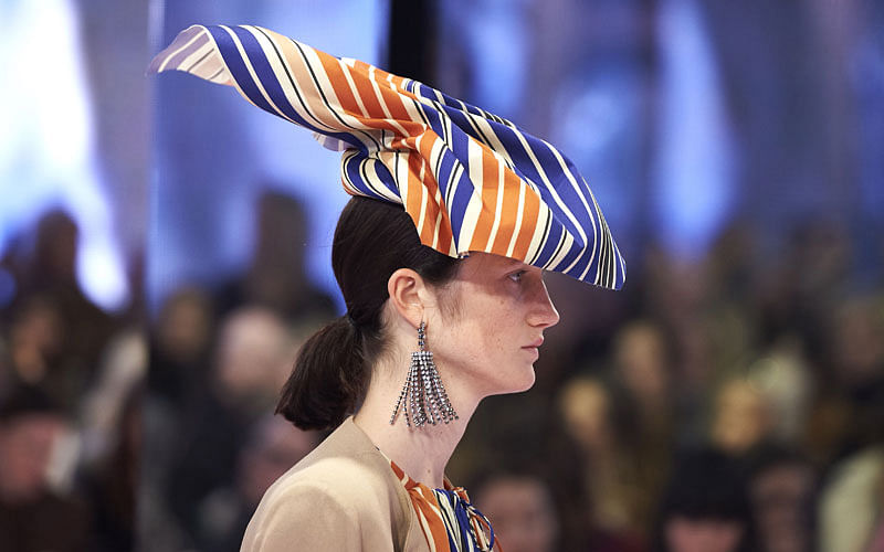 A model presents a creation from the Mulberry collection during their show on the first day of London Fashion Week Autumn/Winter 2018 in London on 16 February. Photo: AFP
