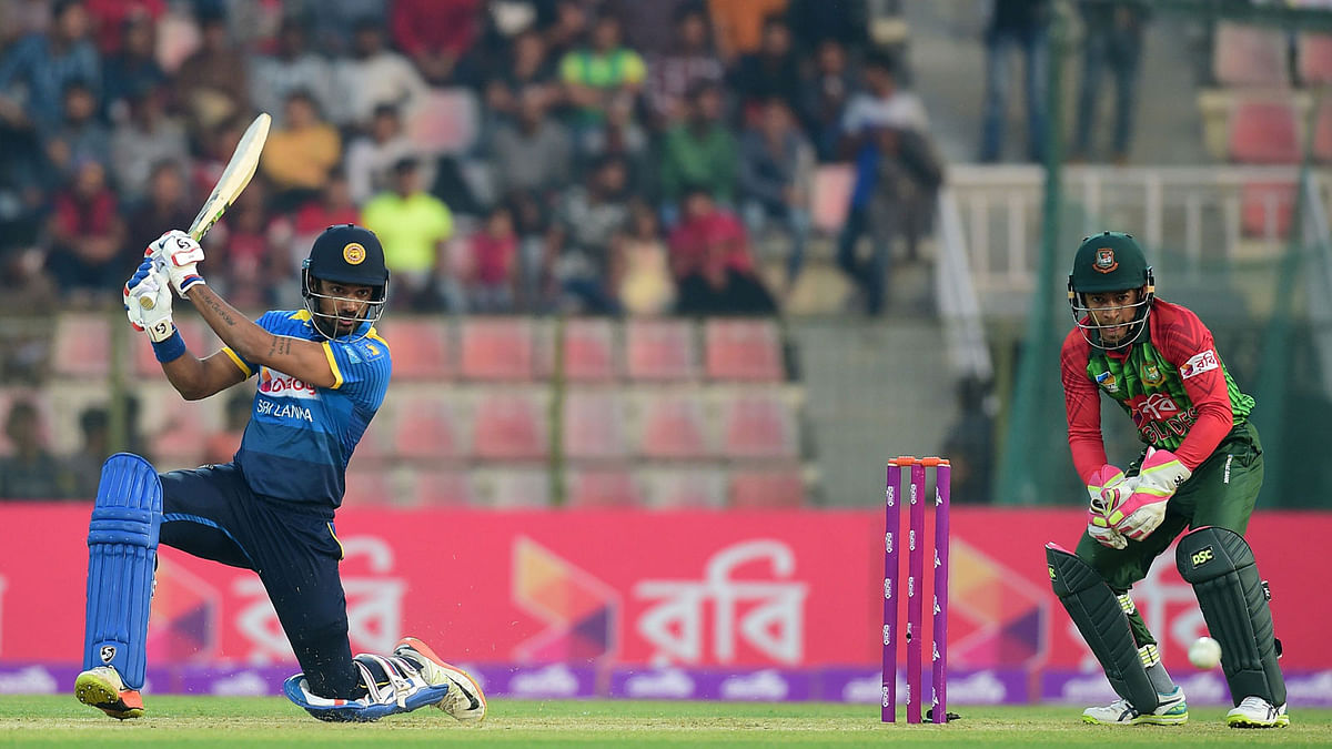 Gunathilaka hit three fours and two sixes to make 42 off 37 balls. AFP
