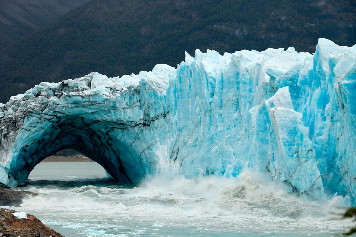 Chuncks of ice come off from the Perito Moreno Glacier, at Los Glaciares National Park, near El Calafate in the Argentine province of Santa Cruz, on Sunday. Photo: AFP