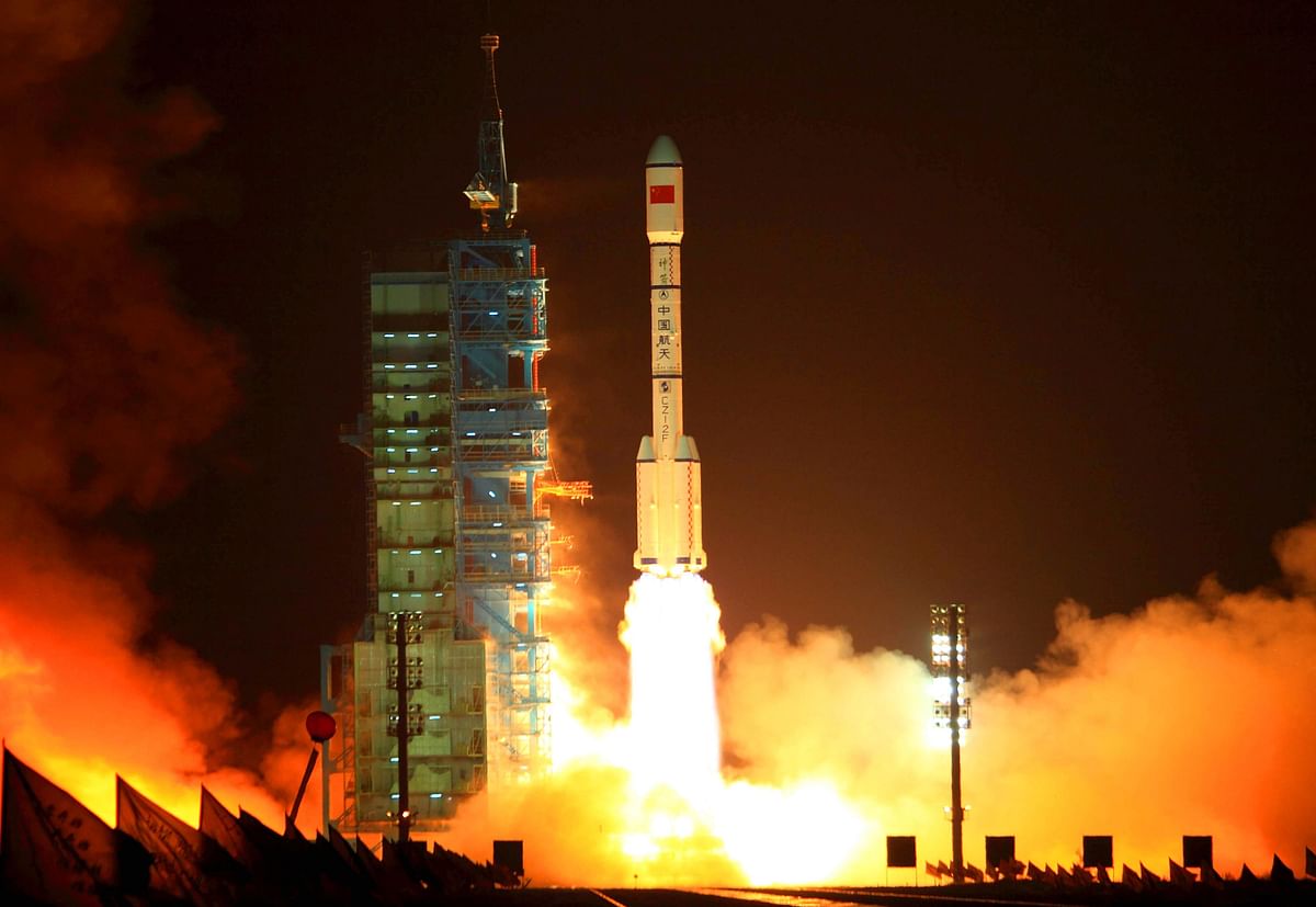 China’s Long March 2F rocket carrying the Tiangong-1 module, or “Heavenly Palace”, blasting off from the Jiuquan launch centre in Gansu province on 29 September 2011. AFP file photo