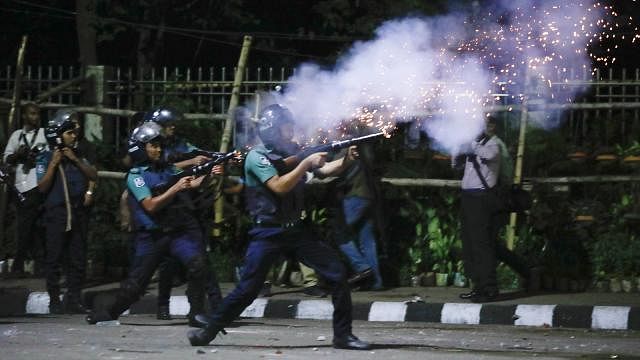 Police firing teargas shells on the protesters. Photo: Prothom Alo