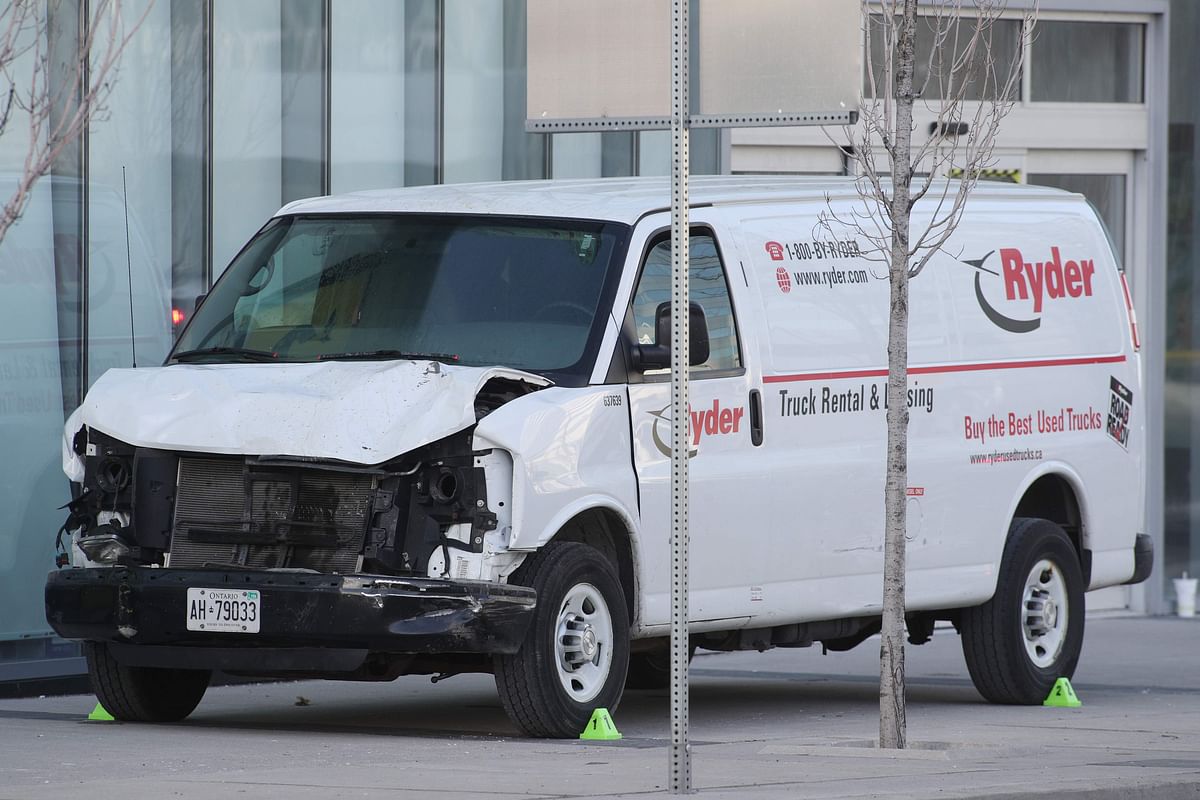 The front end damage of the van that the driver used to hit several pedestrians in Toronto, Ontario, on Monday where at least 10 people were killed and 16 others wounded when a driver rammed his rental van into a crowd of pedestrians in downtown. Photo: AFP