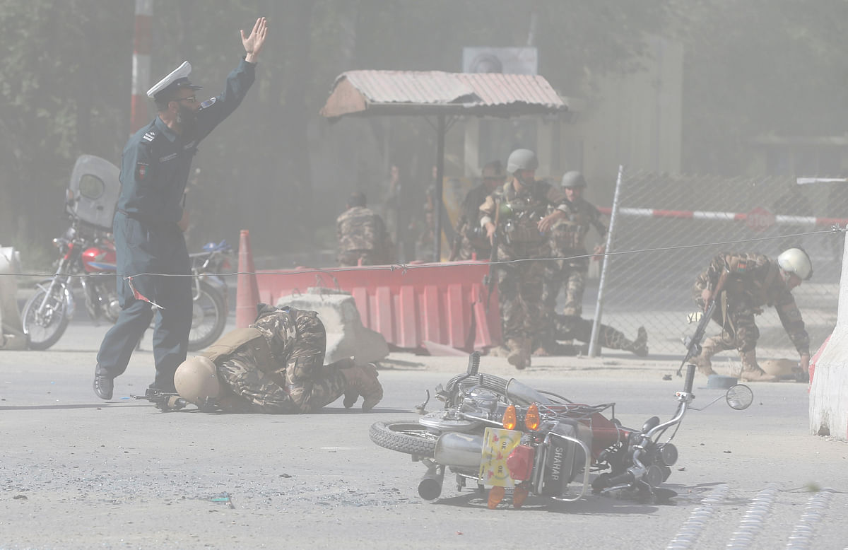 Afghan security forces are seen at the site of a second blast in Kabul, Afghanistan 30 April, 2018. Photo: Reuters