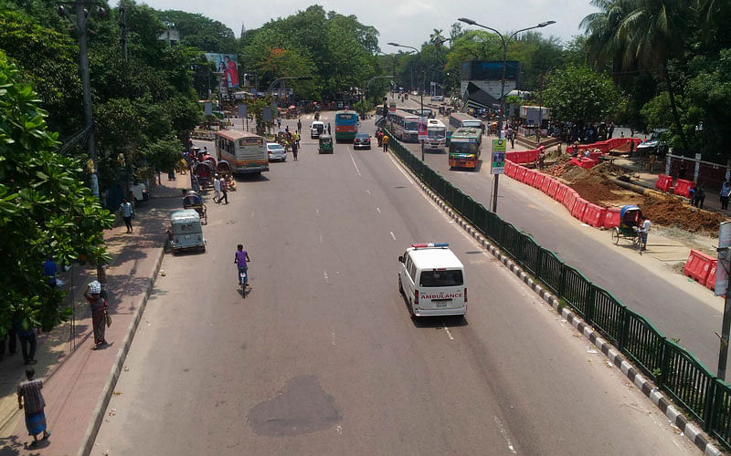 There are hardly any vehicles at the always busy Shajbagh intersection on Wednesday, one of a number of holidays in the week. Photo: Shuvra Kanti Das.