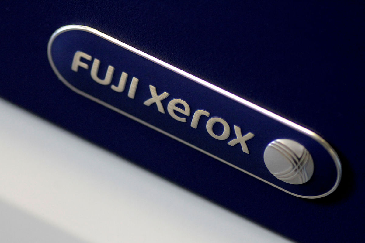 The CEO of Xerox, a major photocopy maker, will resign according to a statement issued following a US judge’s temporarily block of the American company’s planned takeover by Japan’s Fujifilm.