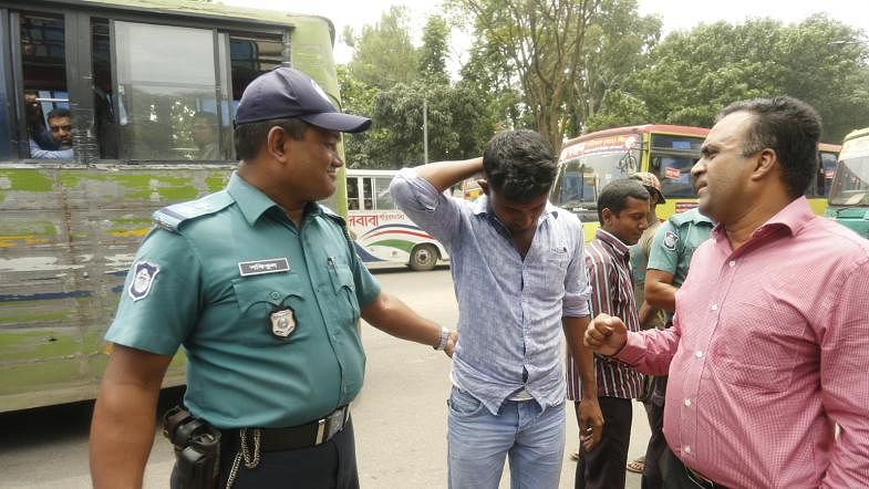 The mobile court of Dhaka is running trial of the unfit vehicles across Dhaka. Few fined over such irregularities are clicked at Shahbag area of the capital on 3 May. Photo: Suman Yousuf