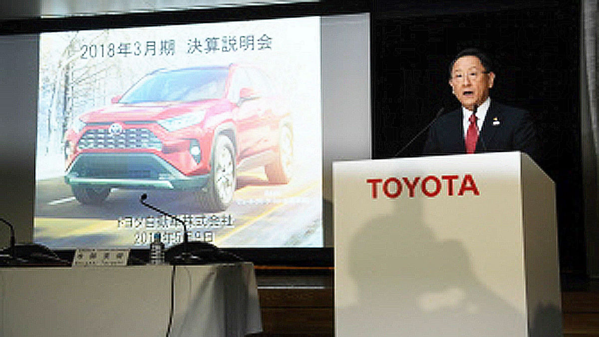 Akio Toyoda, president of Japan`s auto giant Toyota Motor, holds a press conference to announce the company`s 2018 financial results at the head office in Tokyo on May 9, 2018. Photo : AFP