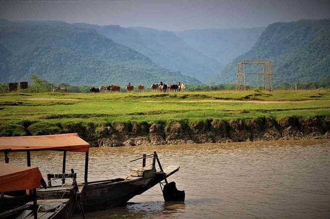 Bichhnakandi is an attractive tourist spot for many. The photo was recently taken from Sylhet by Saiful Islam