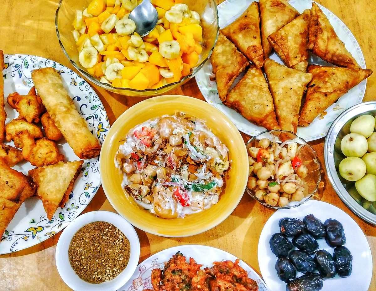 Iftar dishes. Photo: Wikimedia