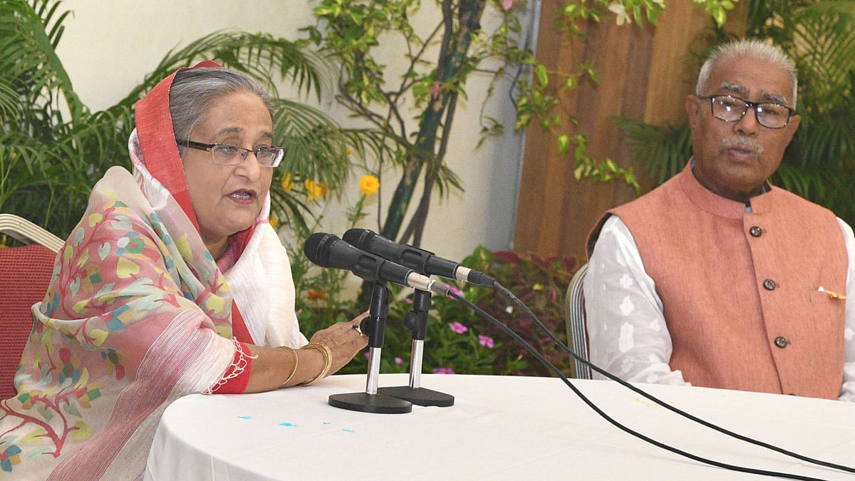 Bangladesh Awami League (AL) president and prime minister Sheikh Hasina speaks before a gathering when newly elected Khulna city corporation (KCC) mayor Talukder Abdul Khalek came to her official residence Ganabhaban to greet her following his victory in the KCC polls. Photo: Focus Bangla