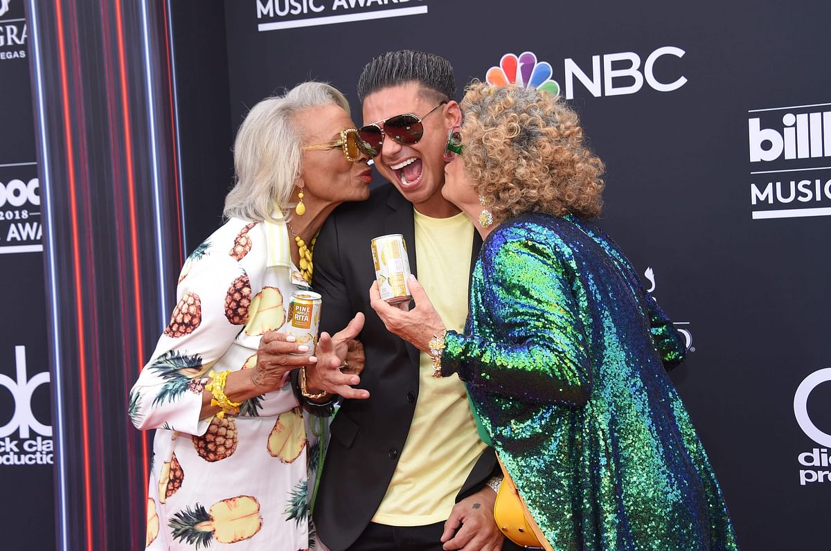 DJ Pauly D (C) attend the 2018 Billboard Music Awards 2018 Press Room at the MGM Grand Resort International on 20 May 2018, in Las Vegas, Nevada. Photo: AFP