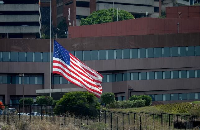Picture of the US embassy in Caracas taken on 22 May 2018 after president Nicolas Maduro announced the expulsion of the top two US diplomatic representatives in Venezuela. Photo: AFP