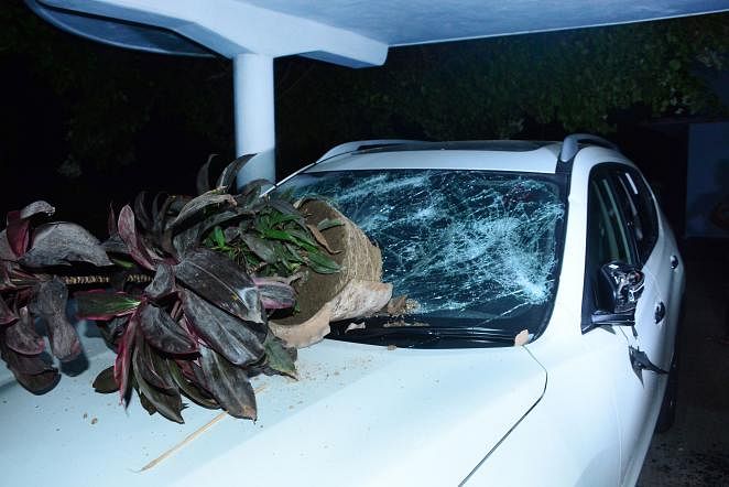 Miscreants vandalised the house of BNP leader Gias Uddin Quader Chowdhury and smashed his cars and windows in Goni Bakery area of Chattogram on Wednesday. Photo: Saurav Das.