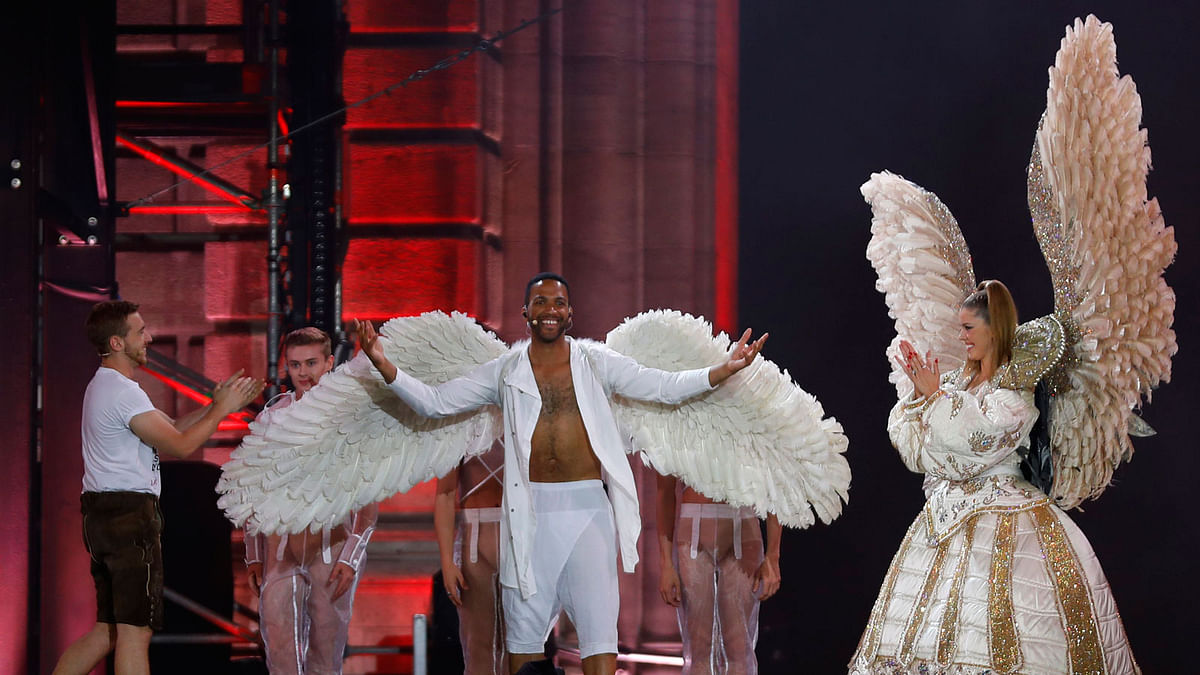 Singer Cesar Sampson performs during the opening ceremony of the 25th Life Ball in Vienna, Austria on 2 June 2018. Photo: Reuters