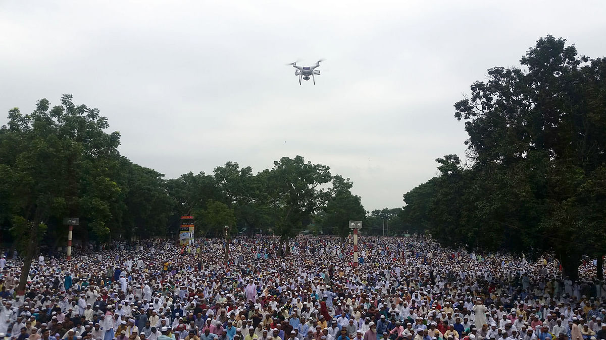 The government arranged heavy security, including drones, for the safety of the devotees in and around the Sholakia Eidgah on 16 June. Photo: Prothom Alo