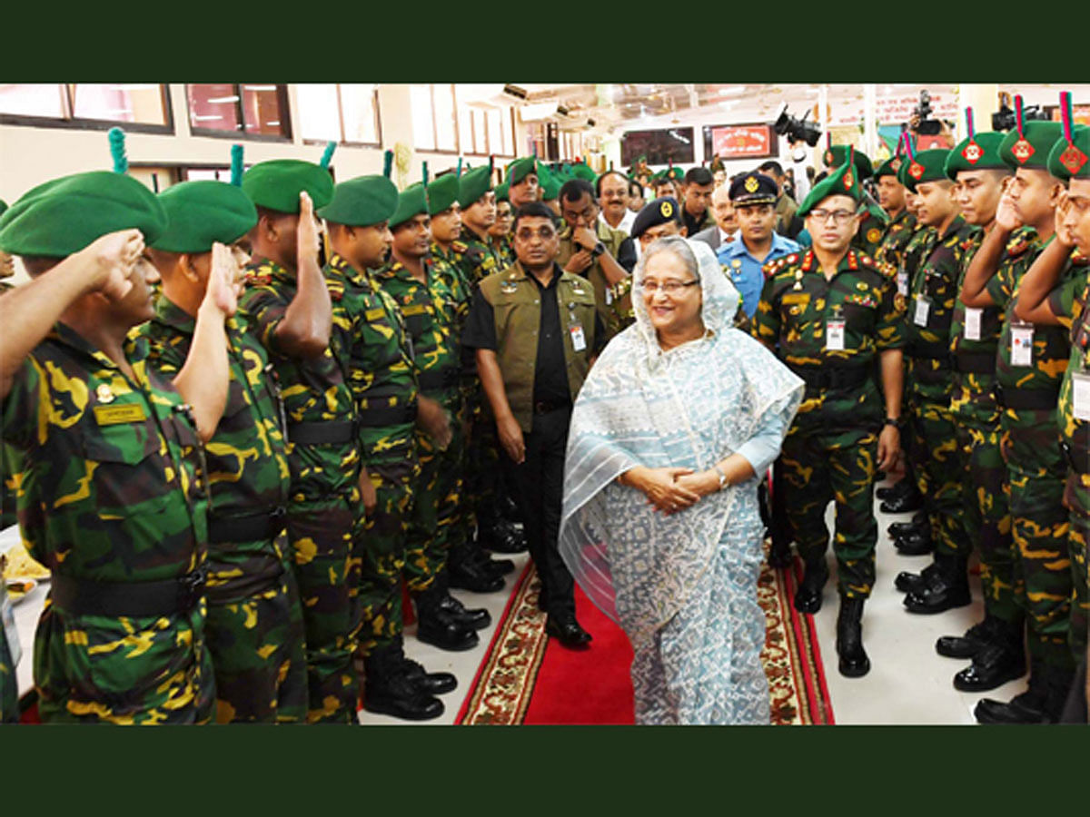 Prime minister Sheikh Hasina joins President’s Guard Regiment’s 43rd founding anniversary function at Dhaka Cantonment on Thursday. Photo : BSS