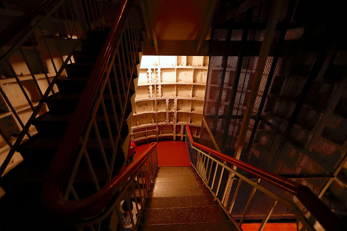 A stairway leading into Stalin`s Bunker, a bunker complex built in 1942 as an alternative headquarters for the Soviet Union leader Joseph Stalin, is seen in Samara, Russia, 4 July 2018. Photo: Reuters