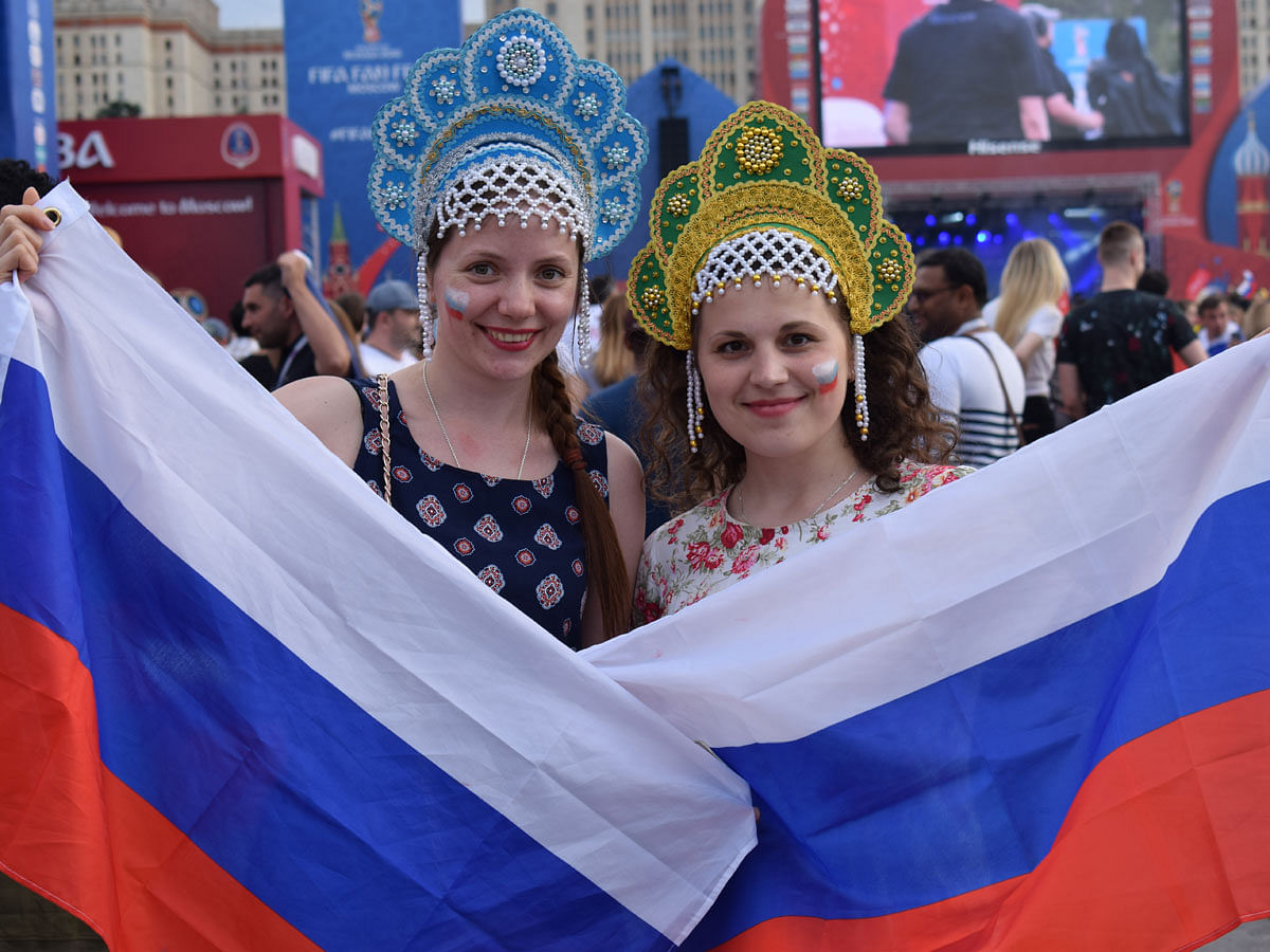 Russia all the way, say these fans.Photo : Quamrul Hassan