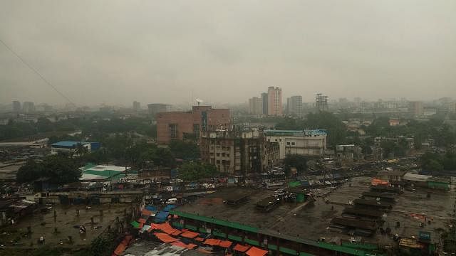 The sky of Dhaka is gloomy today. There are rains too due to a low over the Bay of Bengal. The photo was taken from Karwan Bazar, Dhaka on 17 July by Shahin Mahfuj