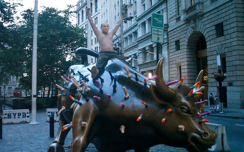 The Wall Street bull sculpture. Photo: Reuters